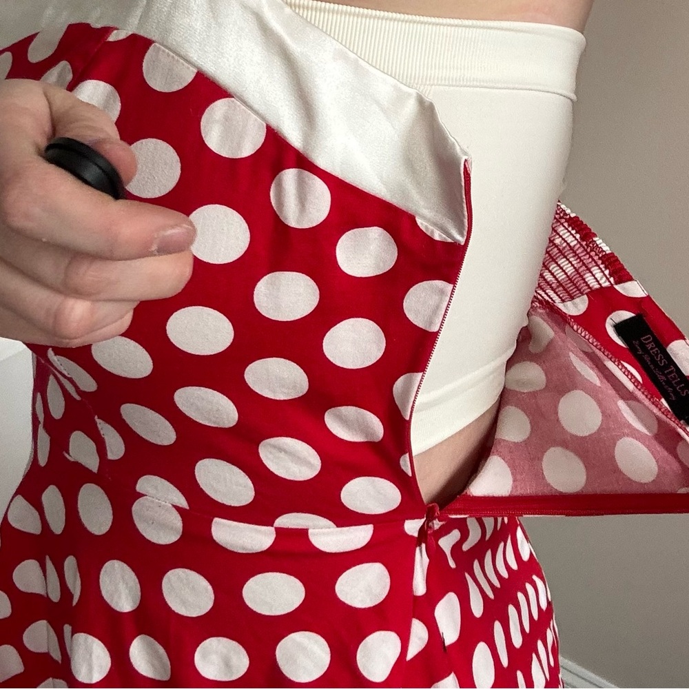 Dress Tells Retro Red & White Polka Dot Pinup Dress Sweetheart Satin - Picture 7 of 7